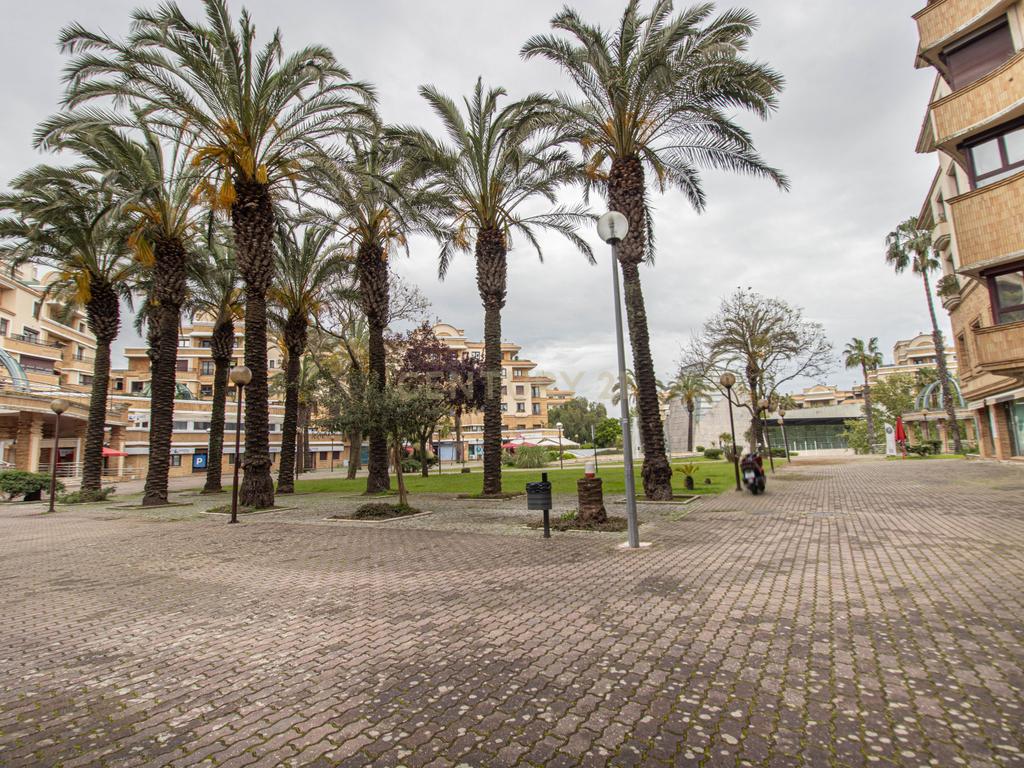 Apartamento T4 no Real Forte c/ 2 Box - Image 32