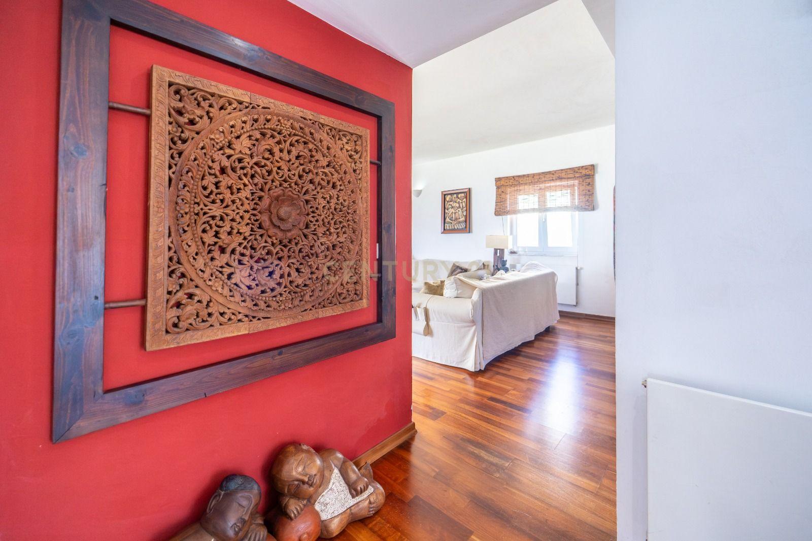 Fotografia 6 de Troque o Seu Apartamento por Moradia com Piscina na Marisol