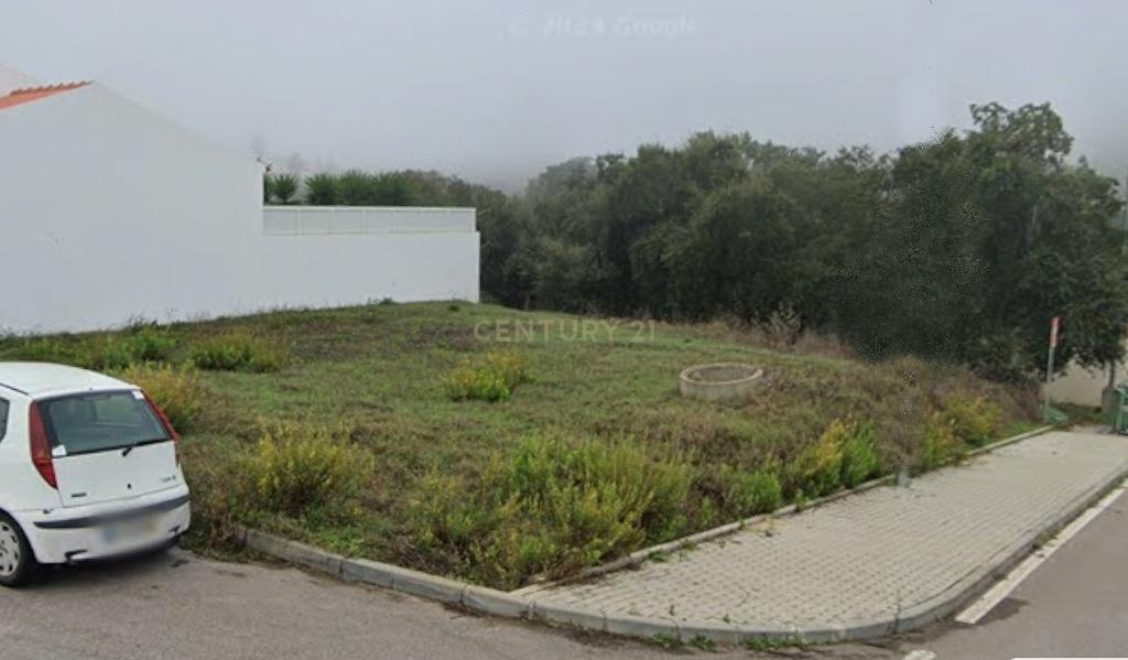 TERRENO COM PROJETO APROVADO | ILHAS DE ARRAIOLOS - Image 2