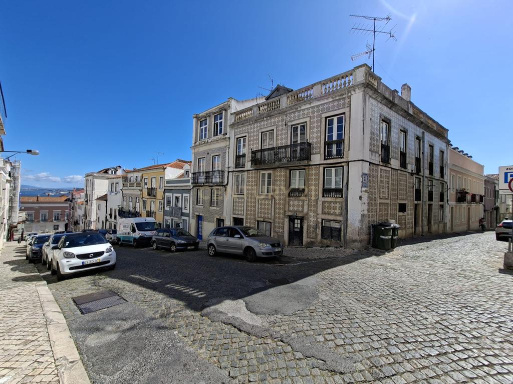 T2+1 renovado e mobilado entre a Lapa e Santos junto à embaixada de França - Image 23