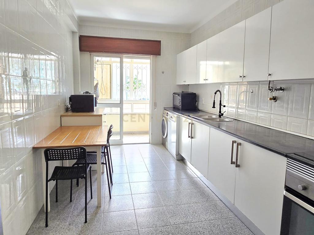 Apartamento  T3 - Setúbal - Image 7