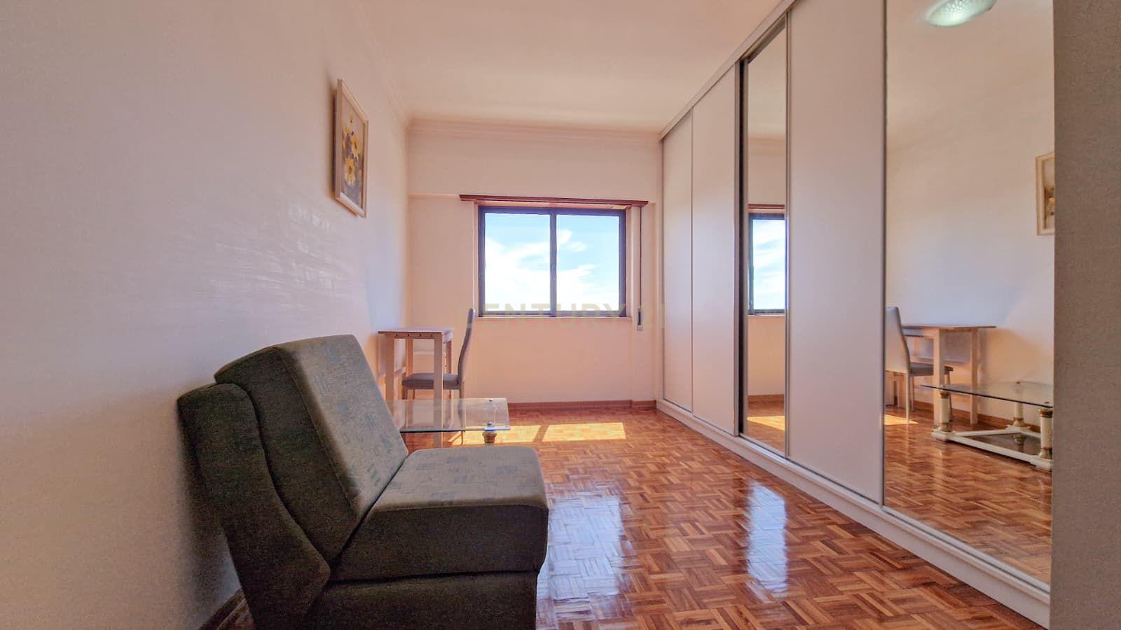 Fotografia 7 de Apartamento T3 em Queluz, Sintra com Vista
