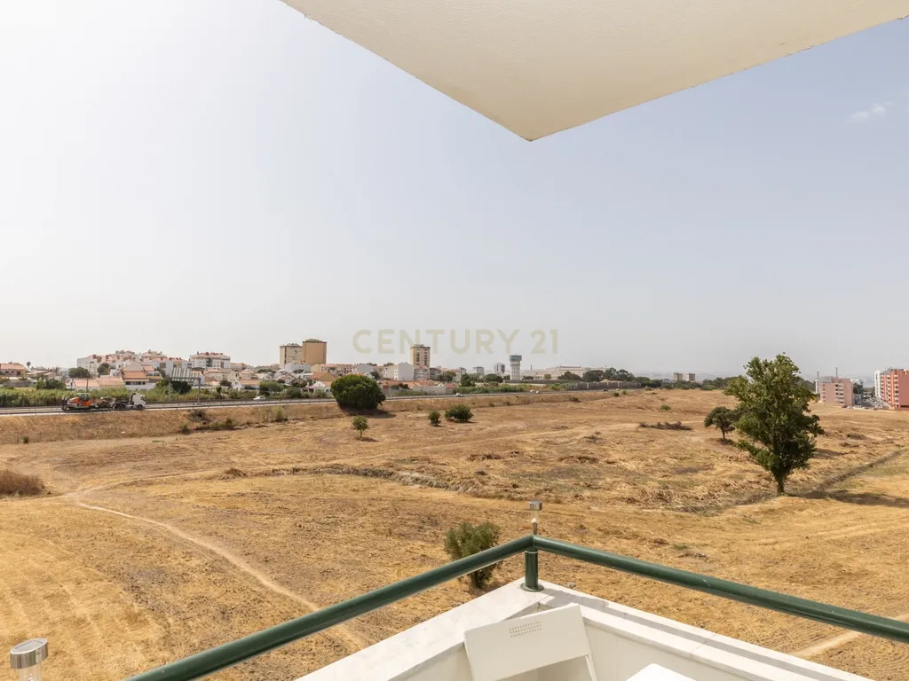 Apartamento T2, nos Fidalguinhos - Barreiro - Lavradio - Image 8