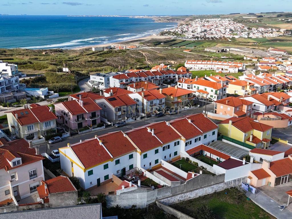 Moradia T4 com vista mar - Areia Branca - Lourinhã - Image 1