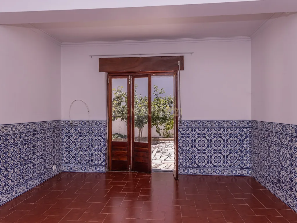 Moradia Isolada com Garagem Box para 2 Carros — Matarraque, S. Domingos de Rana - Image 34