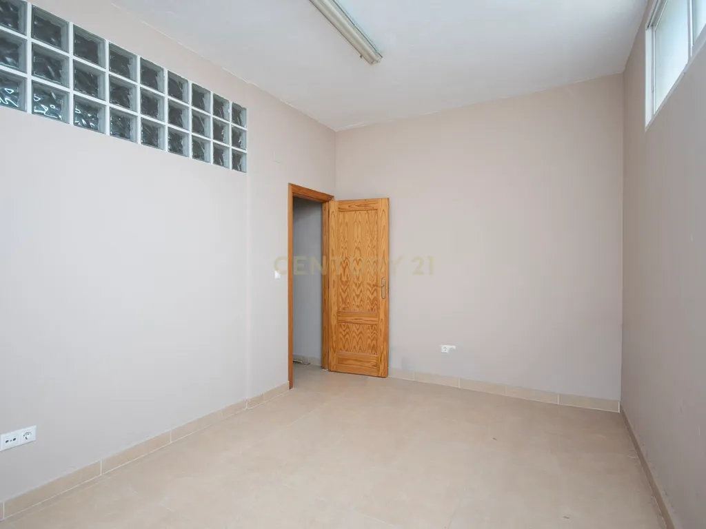 Moradia geminada de esquina em Alicante Golf, espaço, privacidade e qualidade de vida numa das zonas mais exclusivas de Alicante - Image 72