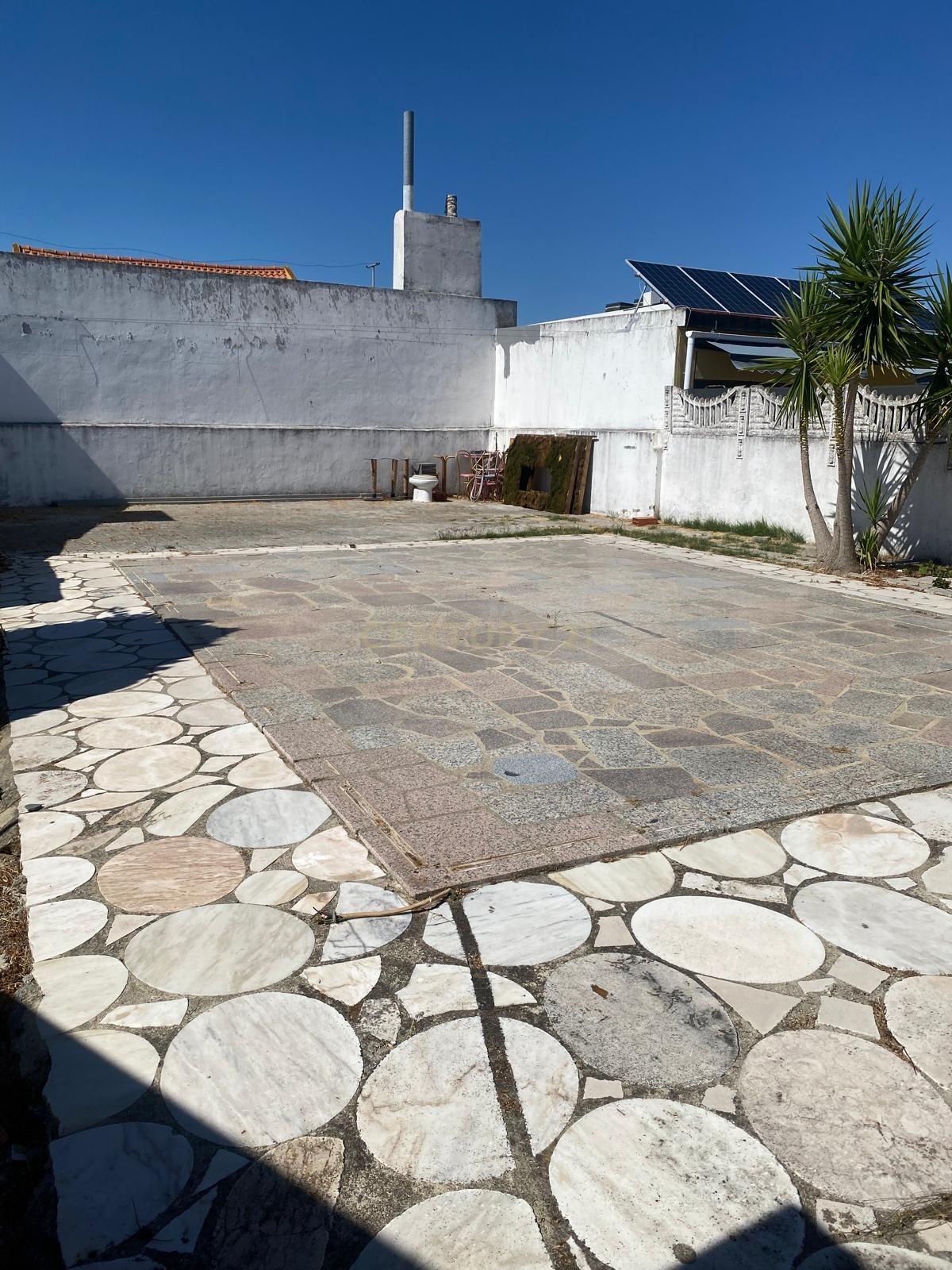 Fotografia 4 de Restaurante para Venda em Sarilhos Grandes