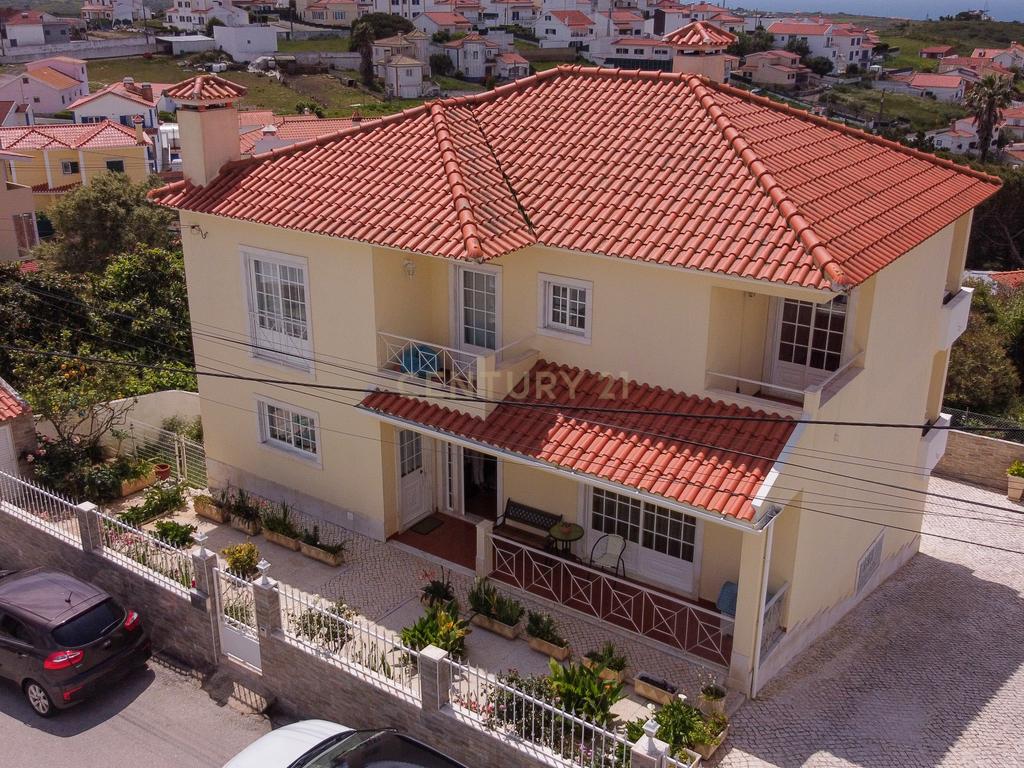 Moradia T4 em Mafra com vista de mar - Image 1