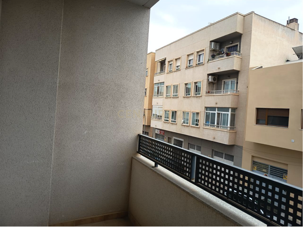 Apartamento para Recuperação em Monforte del Cid, Alicante - Image 2