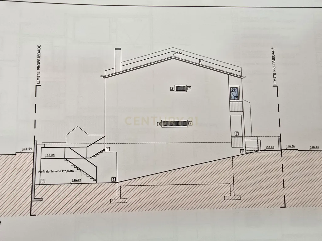 Terreno com Projeto Aprovado na Nazaré com licença a levantamento - Image 2