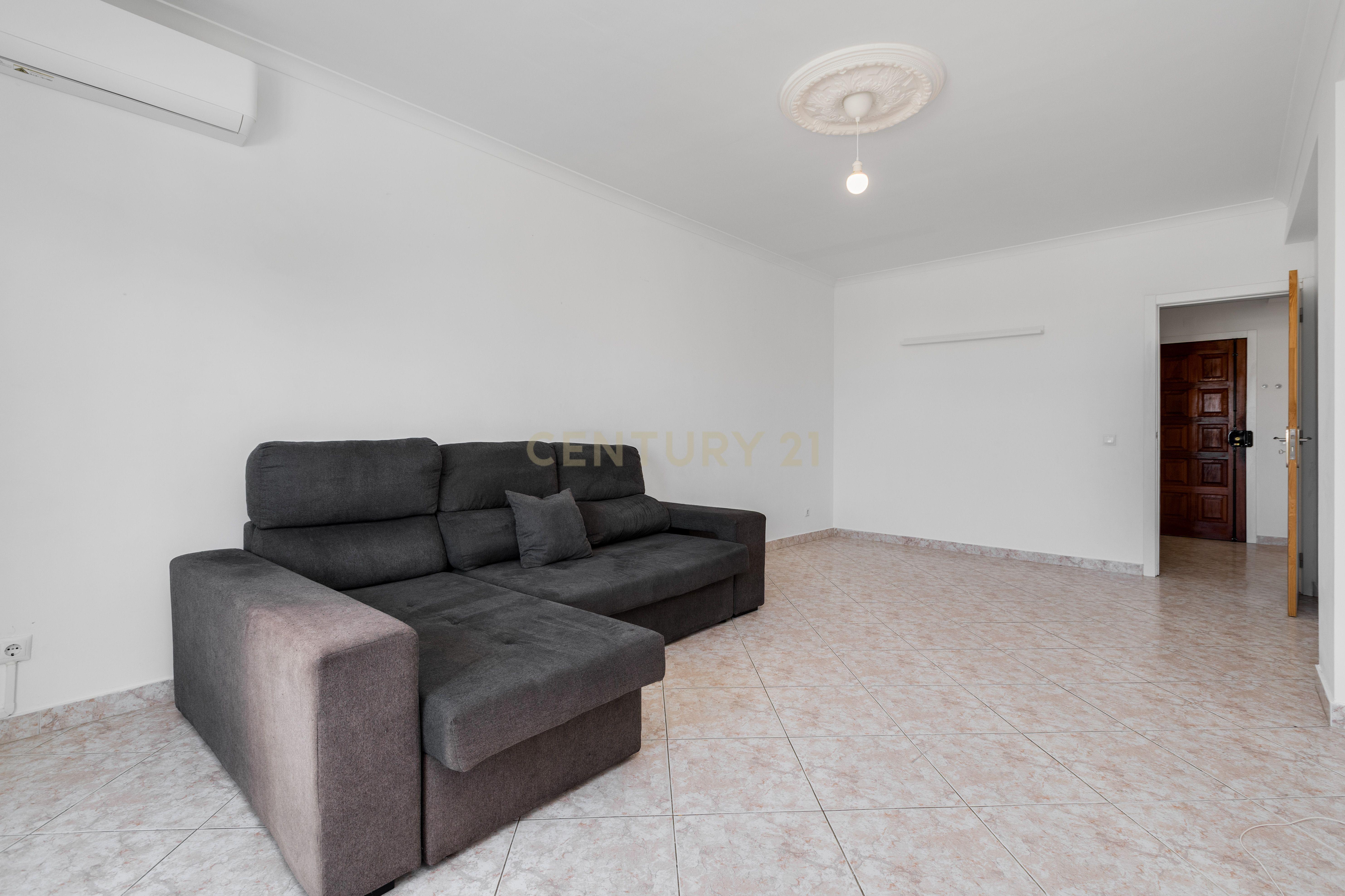 Fotografia 9 de T3 com 155 m² no centro de Olhão | 330.000 €