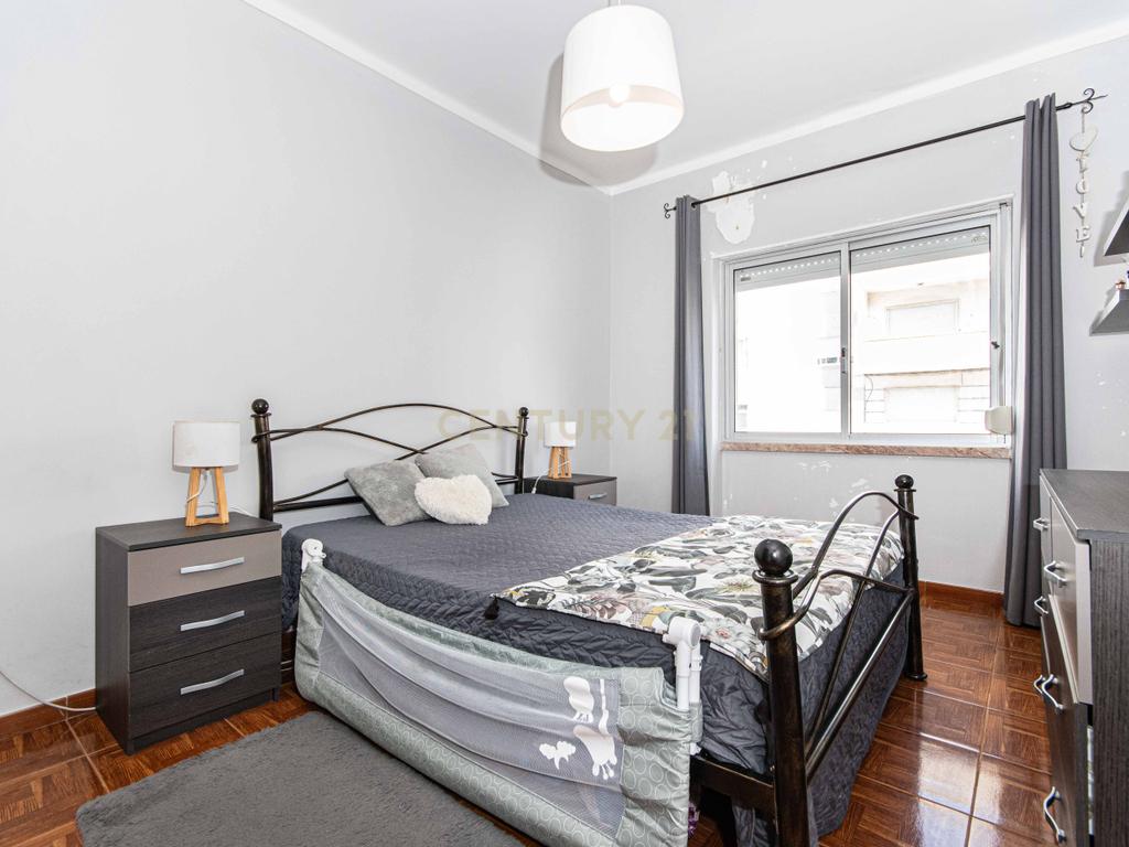 Apartamento T2 Moita – Ideal para Habitação Própria ou Investimento! - Image 5