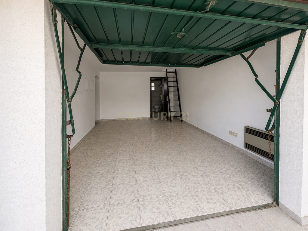 Pinhal Palmeira - Moradia Bifamiliar + Moradia T2 com Armazém em Terreno de 1.010 m² - Image 70