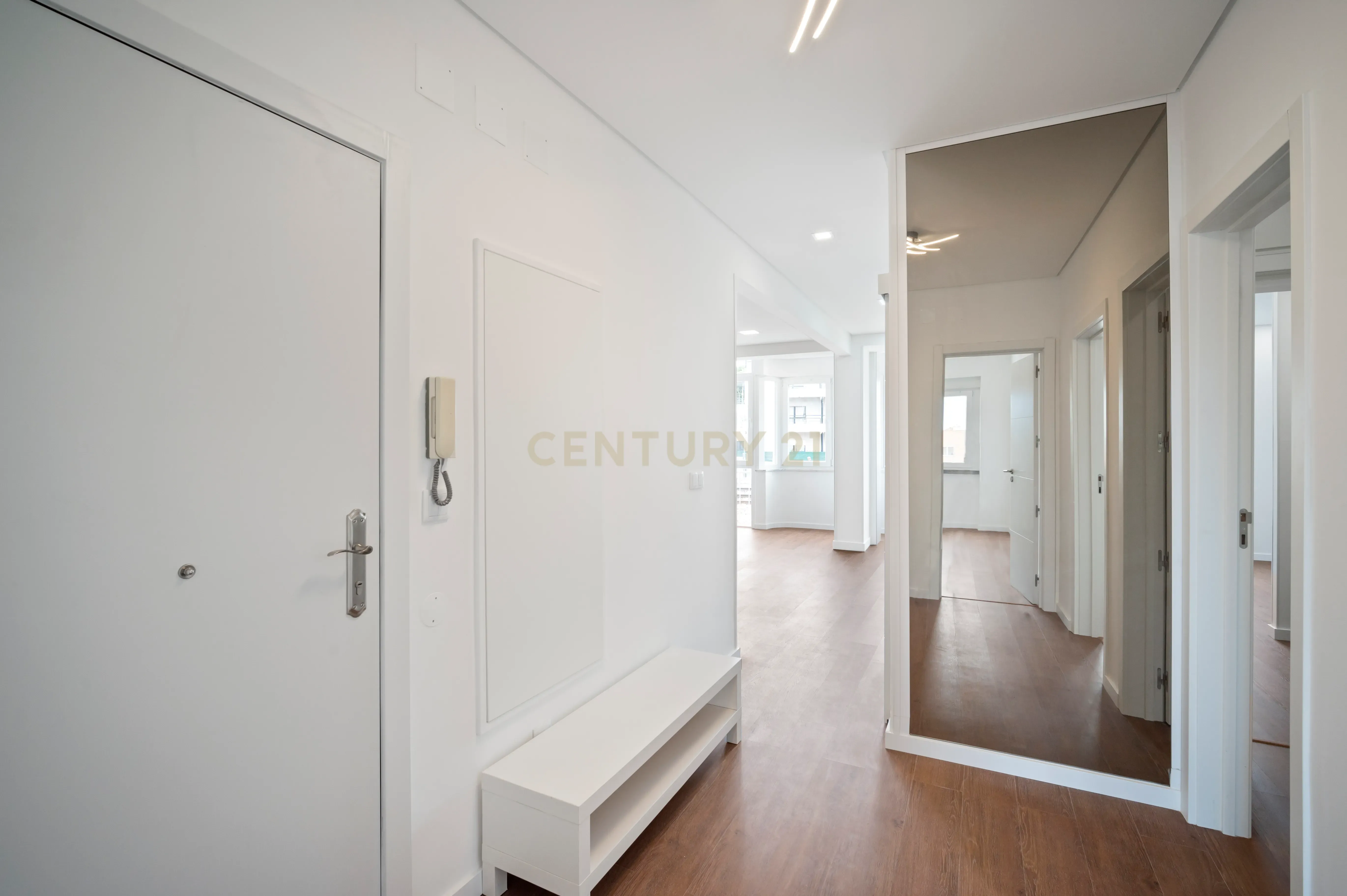 Fotografia 8 de Apartamento T3 em Oeiras para arrendamento- Novo e Pronto a Habitar