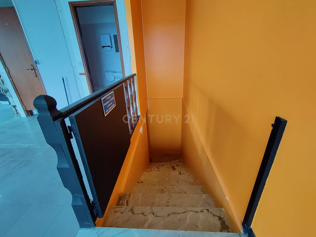 Loja com Cave para Comércio – Excelente Oportunidade de Arrendamento em Azurara, Vila do Conde - Image 17
