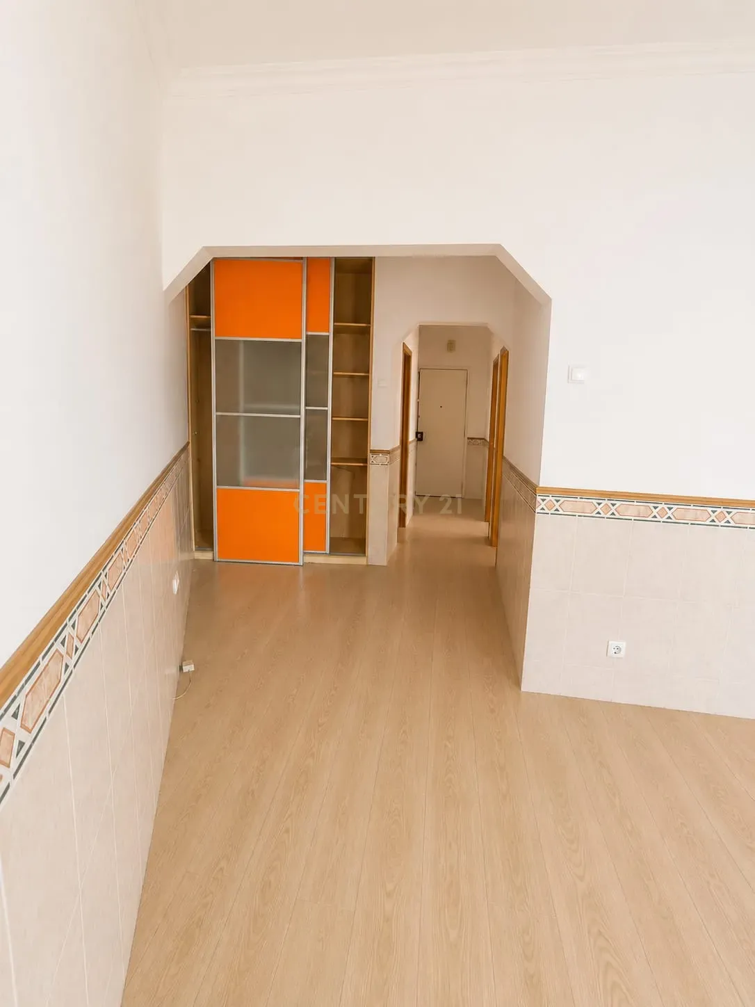 Fotografia 8 de Apartamento T2 na Mina – Amadora | Localização de excelência junto ao Parque Central