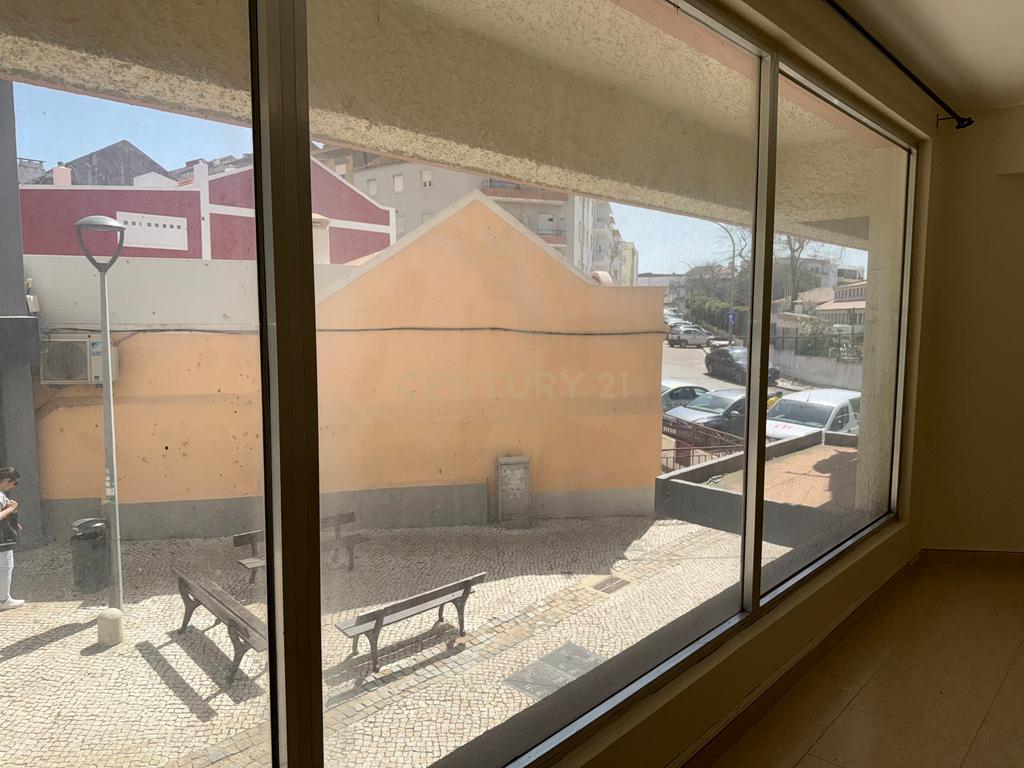 Loja para venda na Av Jaime Cortesão - Image 28