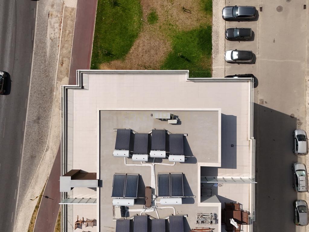 Apartamento T5 Duplex Único com 229 m² — Novo, Sofisticado e com Vista Panorâmica - Image 36