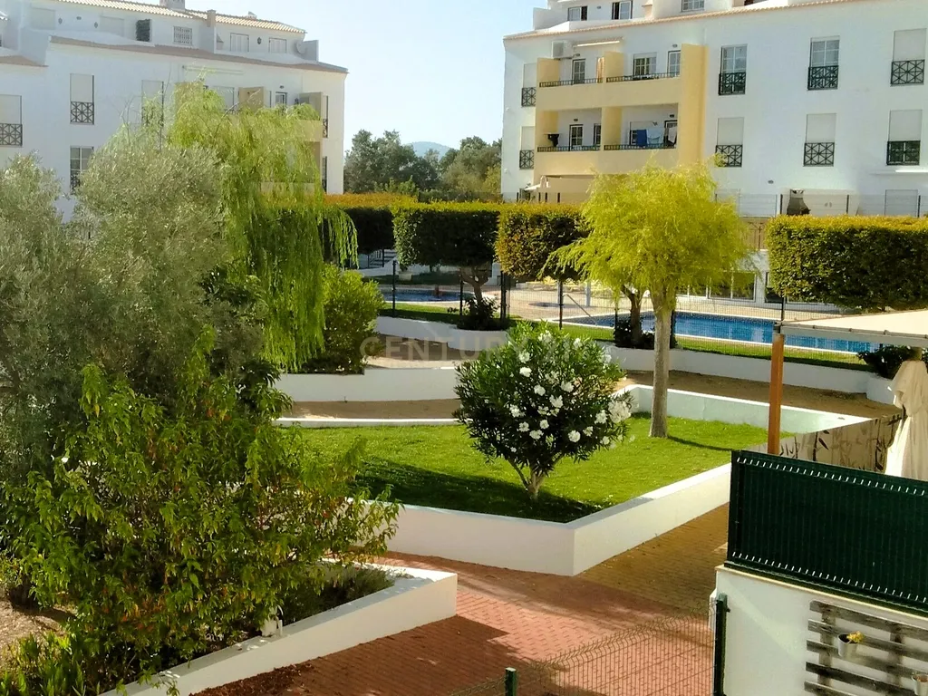Apartamento T3 em Almancil, condomínio com Piscina, Jardim e Garagem - Image 32