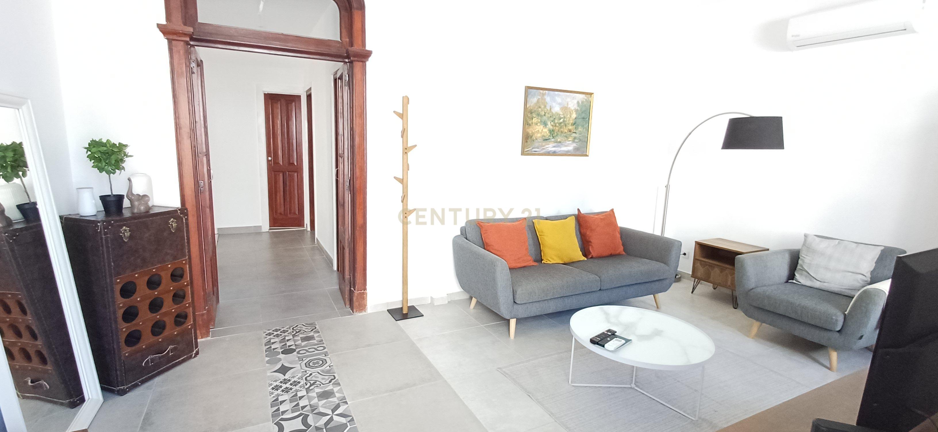 Fotografia 11 de Apartamento T3 * em Moradia de Charme no Coração de SINTRA * Arrendar