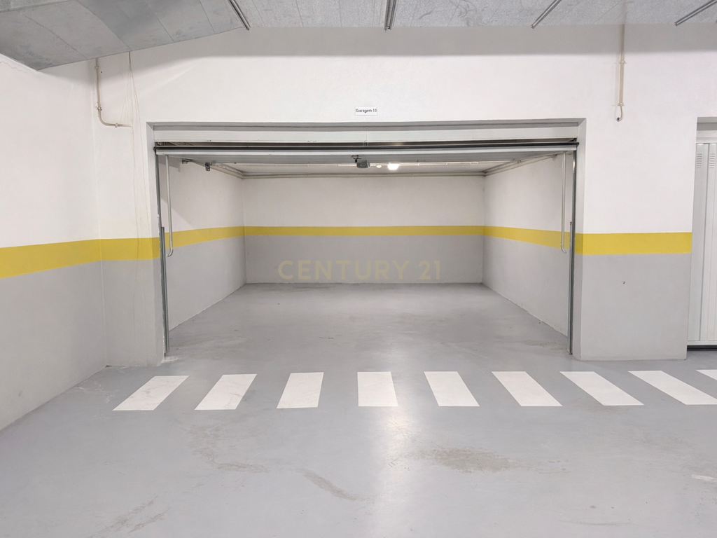 T3 com 187 m² | Oeiras Golf & Residence | Suíte, 3 Varandas e Box para 2 Carros - Image 22