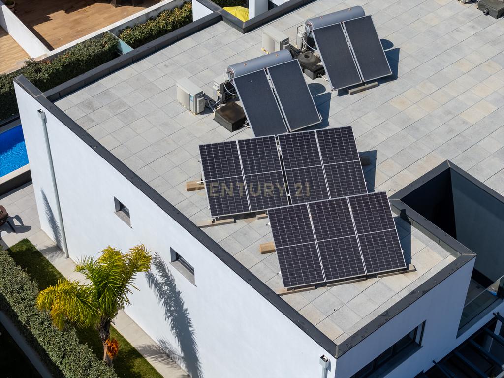Moradia T3  + 1 Moderna com Piscina e Acabamentos de Luxo – Algoz  - Image 31