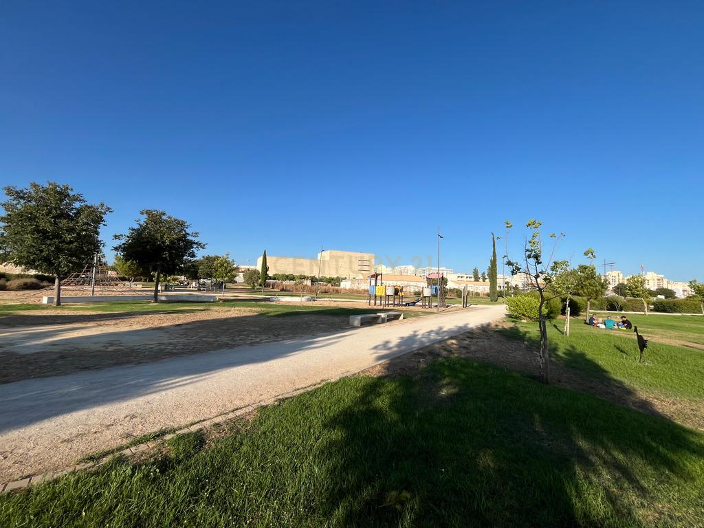 Terreno Para Construção no Parque Ribeirinho de Faro. Contiguo ao novo projeto de requalificação da Frente Ribeirinha de Faro. - Image 15