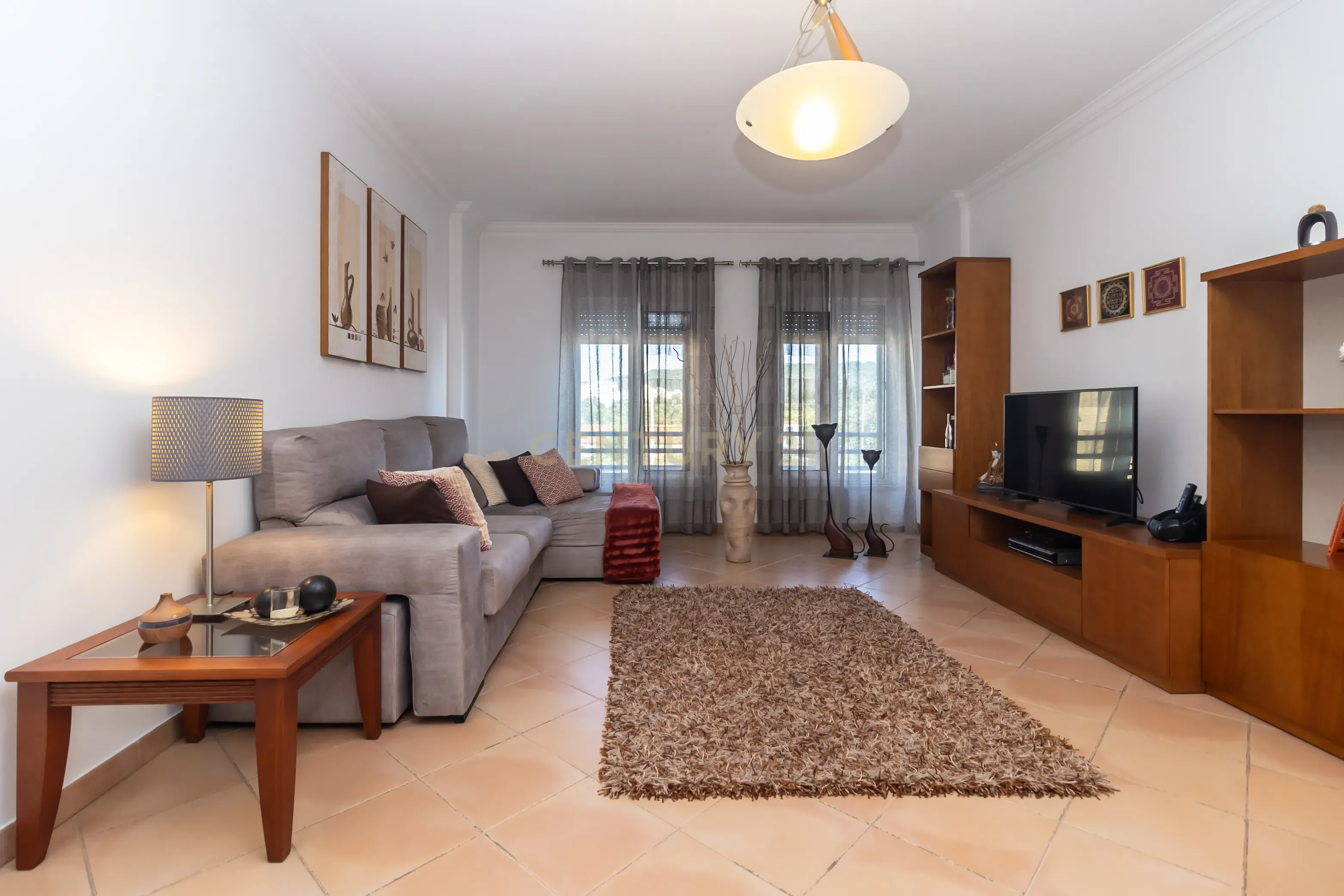 Fotografia 5 de Espaçoso apartamento T3 com parqueamento em S.Gabriel- Setúbal