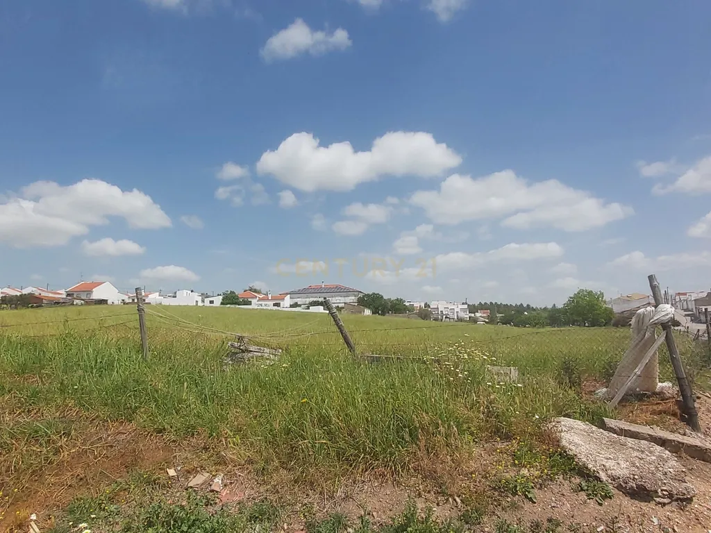🌟 Oportunidade Única: Terreno Urbano com 12.850 m² a 7 km de Beja! - Image 4
