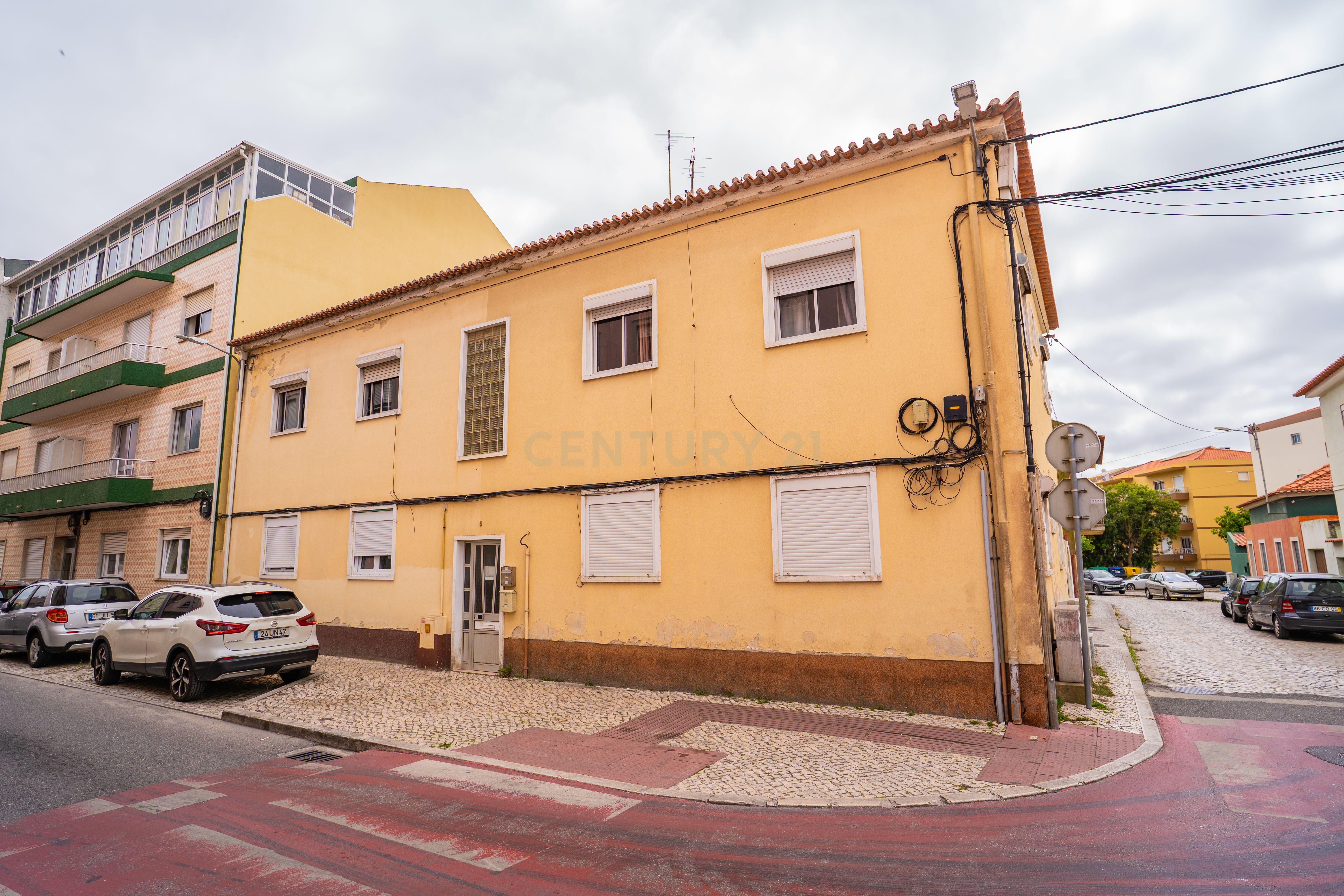 Apartamento T2 à venda em Caldas da Rainha - Santo Onofre e Serra do Bouro, €169.000