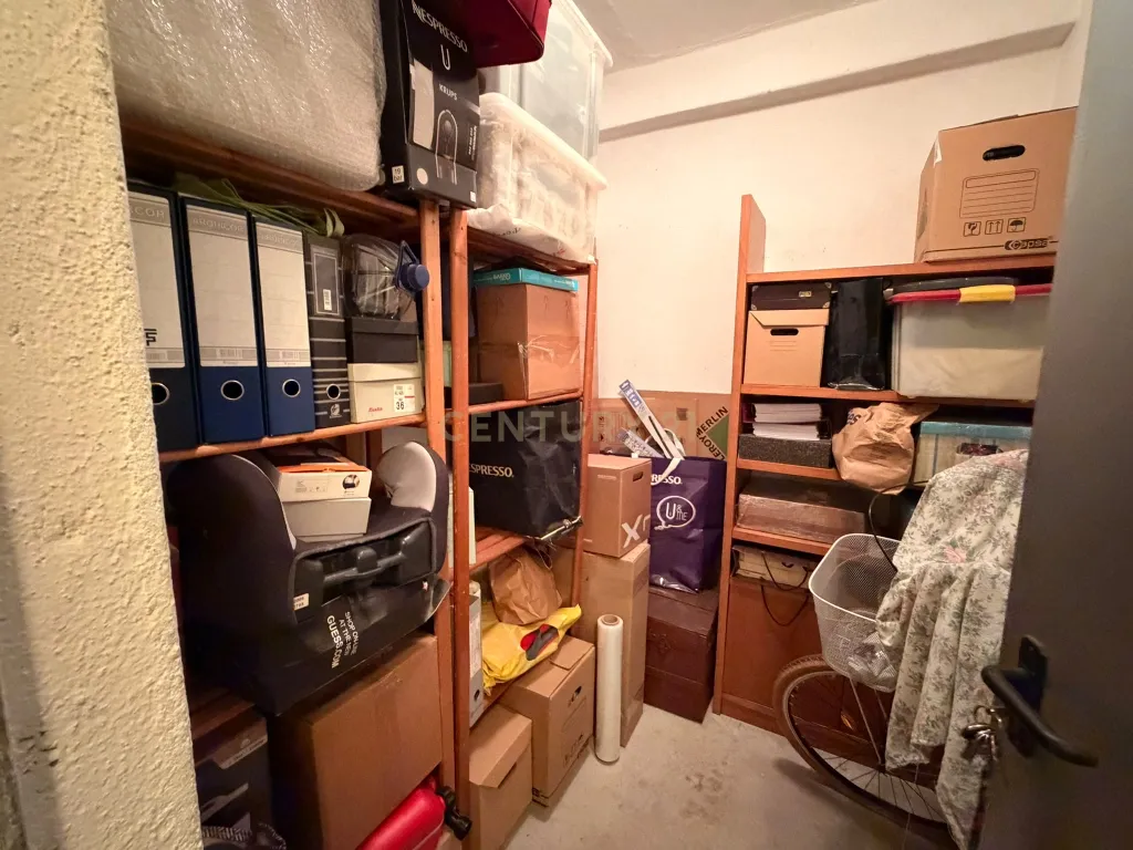 Apartamento T2 com Vista Fantástica sobre o Rio Tejo, Estacionamento e Arrecadação – Caparica, Almada - Image 25