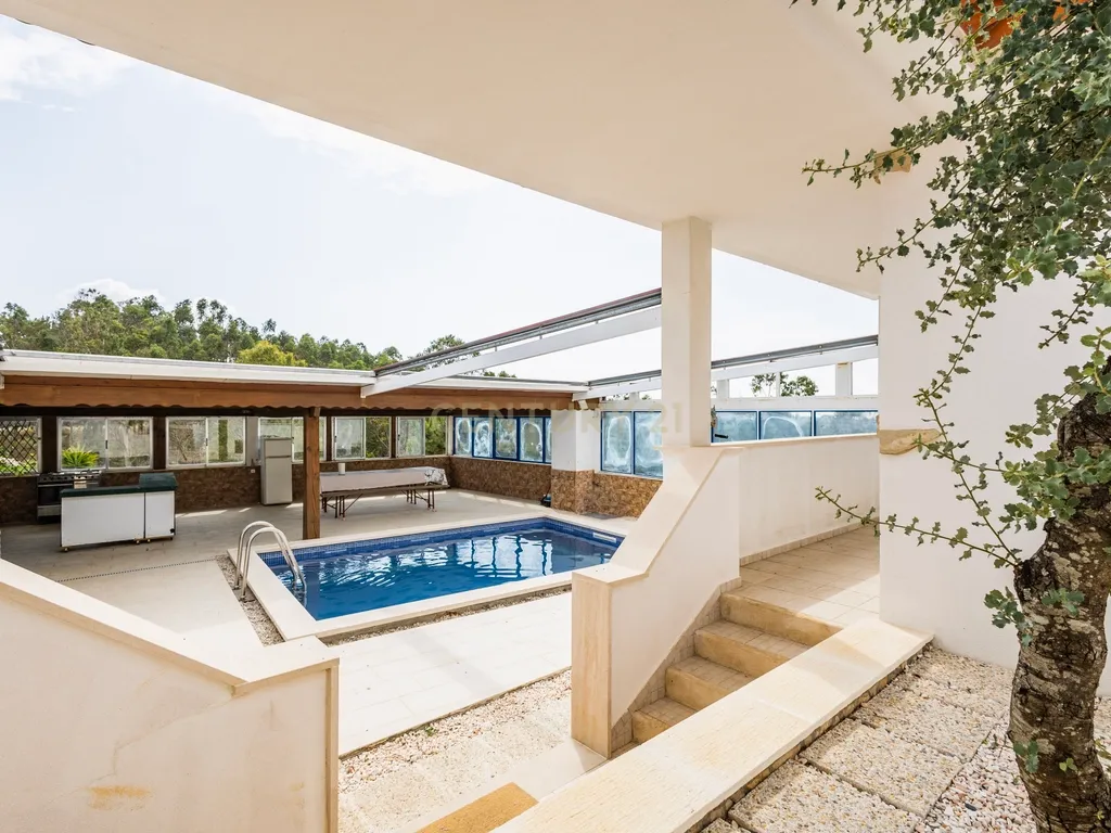 Moradia T3 com Piscina e Vistas para a Natureza – Chainça | Leiria - Image 17