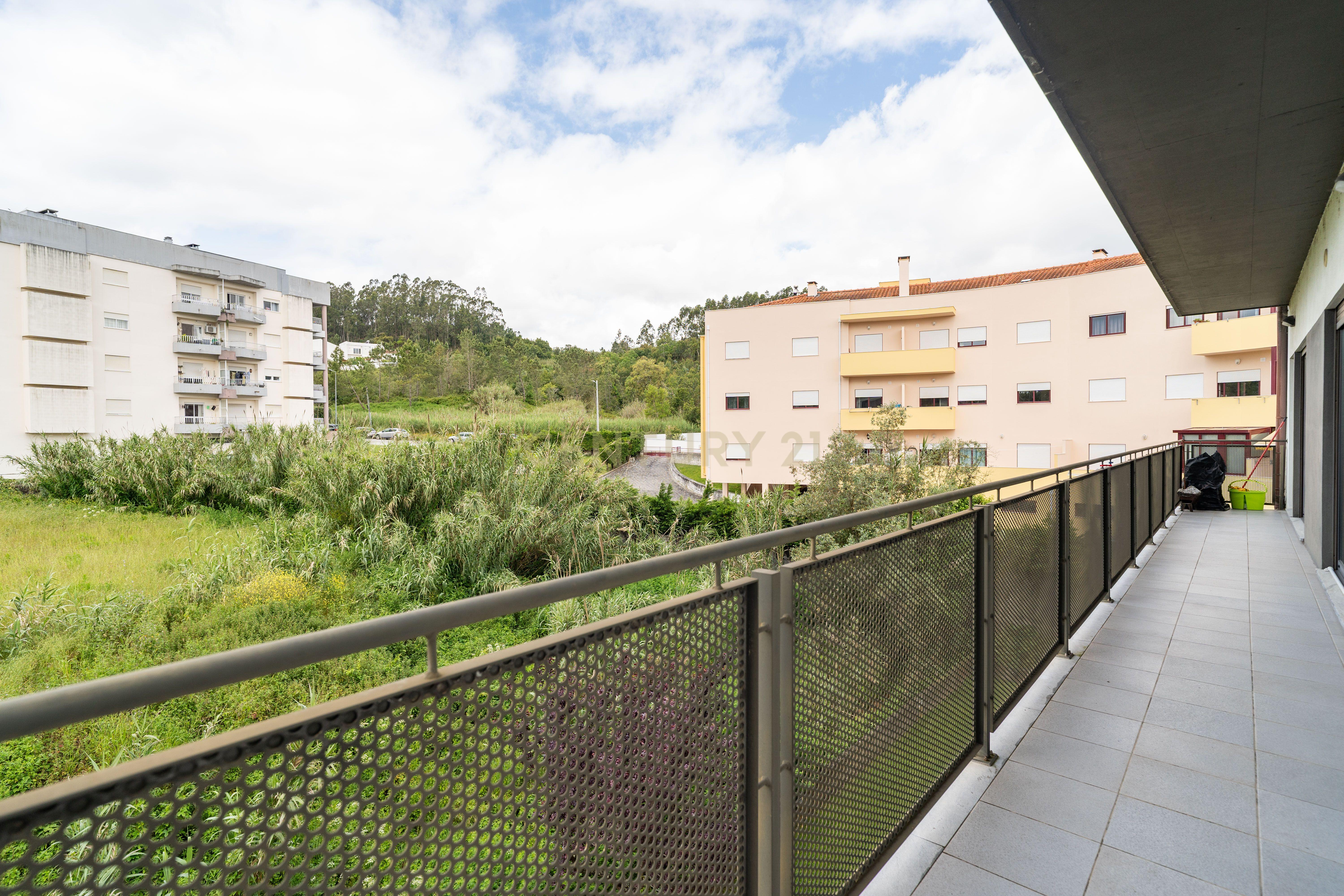 Apartamento T2 em ótimo estado de conservação, às portas de Montemor-o-velho. - Image 12