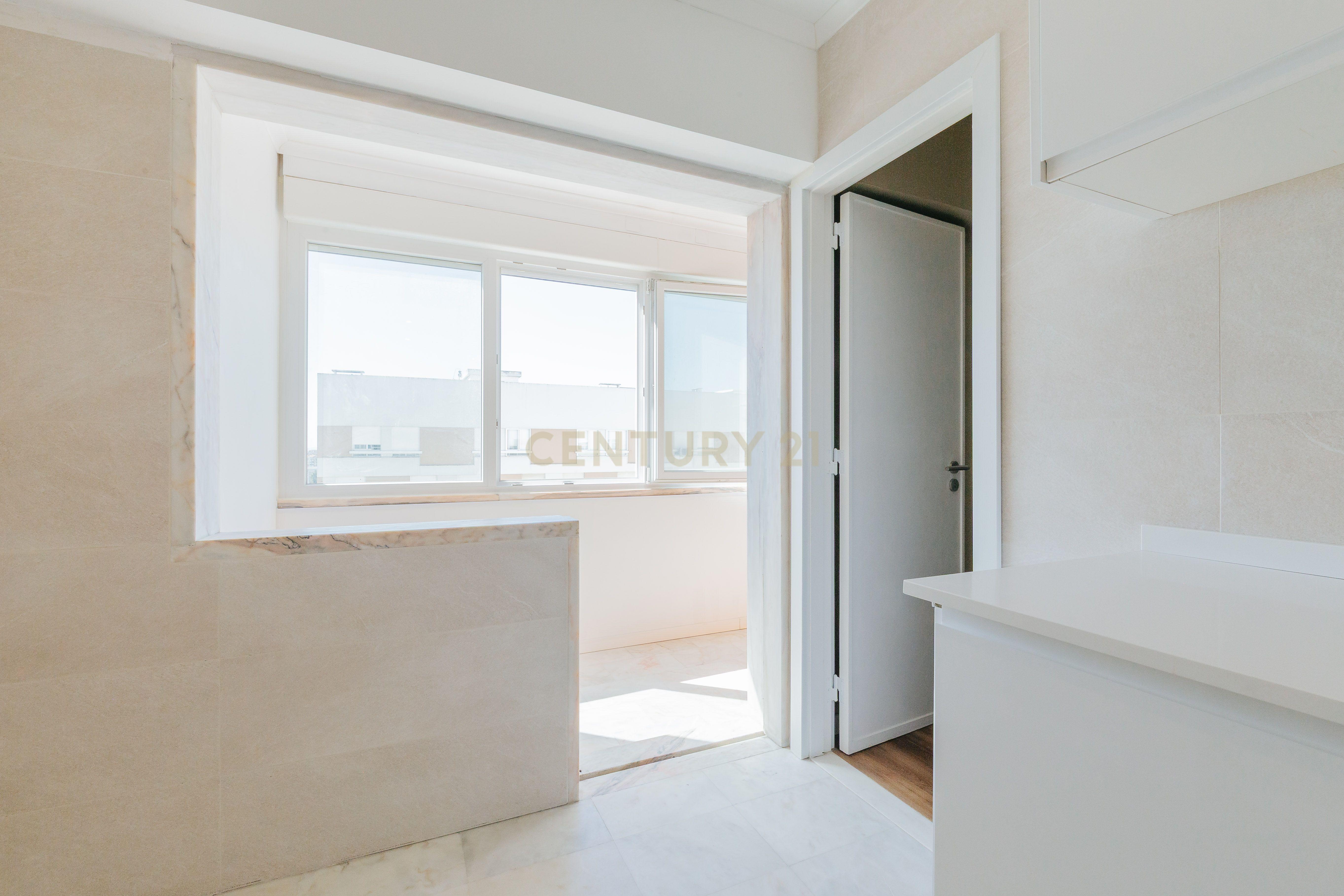 Apartamento T4 à venda em Moscavide e Portela, Loures — foto 10