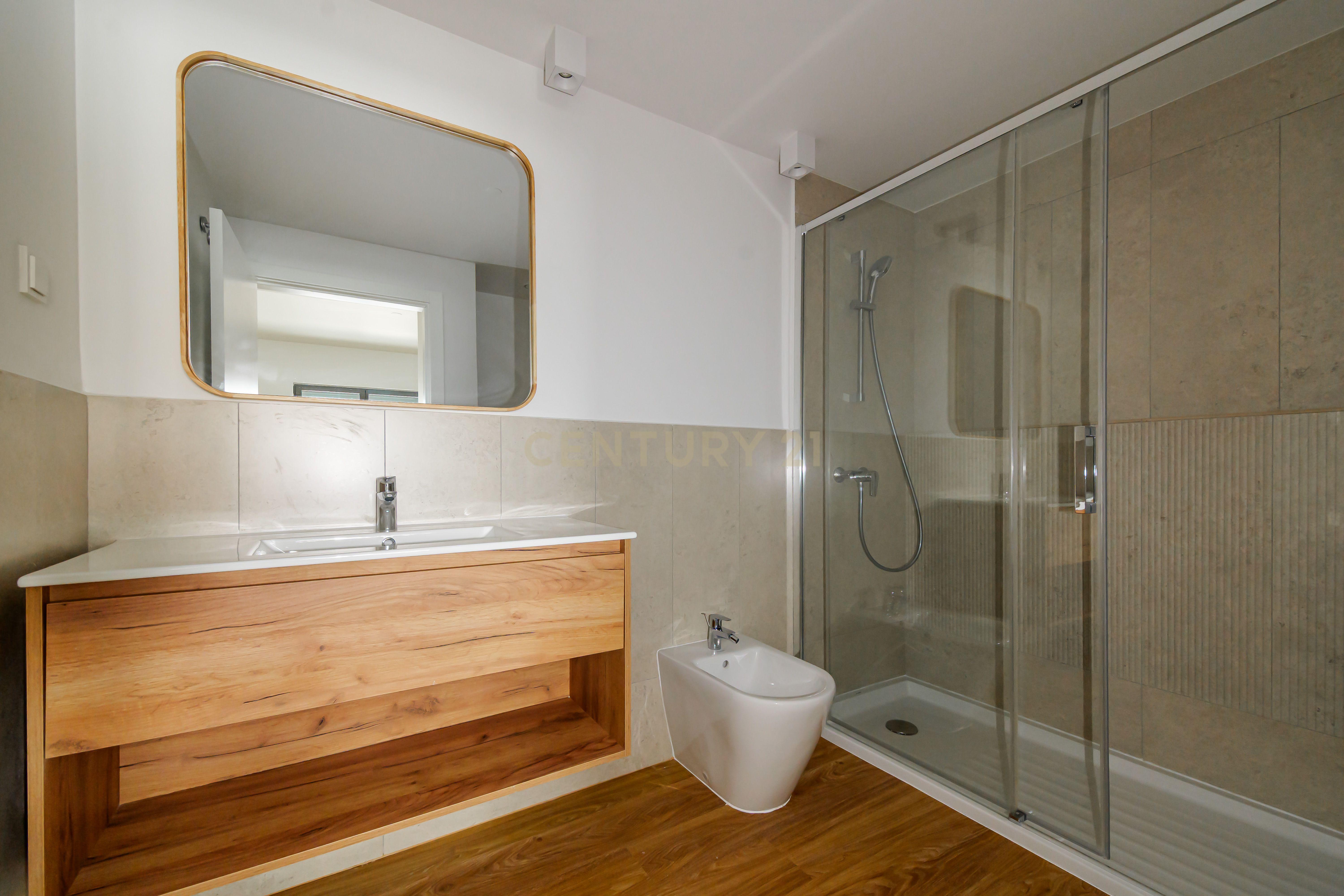 Apartamento T2 à venda em Santo António dos Cavaleiros e Frielas, Loures — foto 8