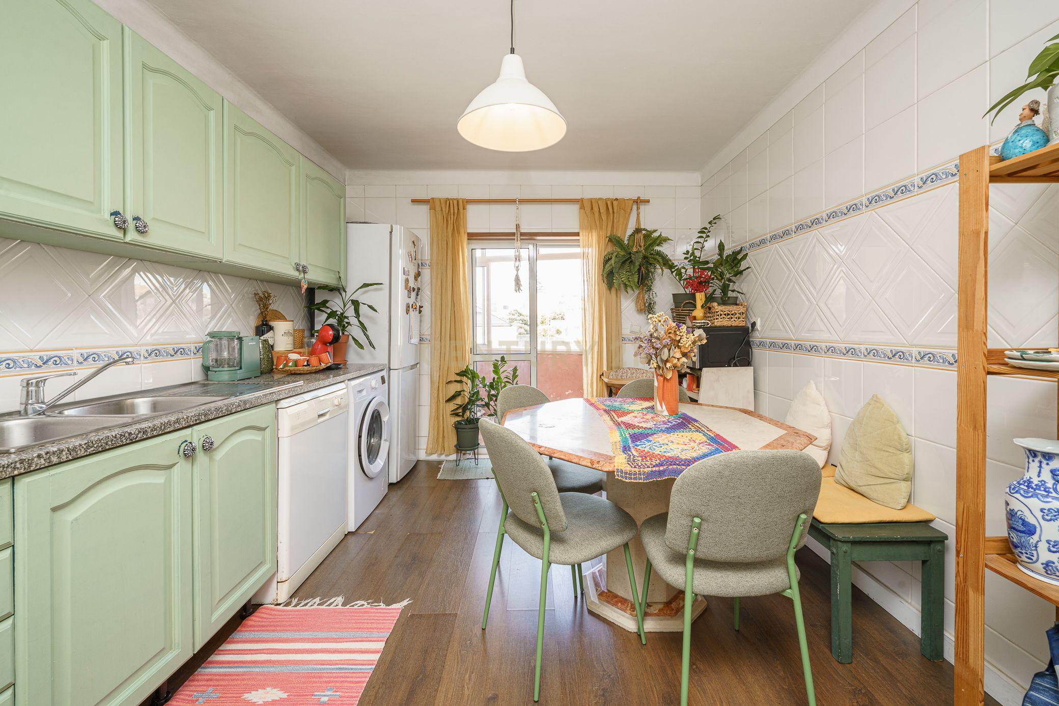 Fotografia 3 de Elegância e Sofisticação – Fantástico Apartamento T3 em Setúbal