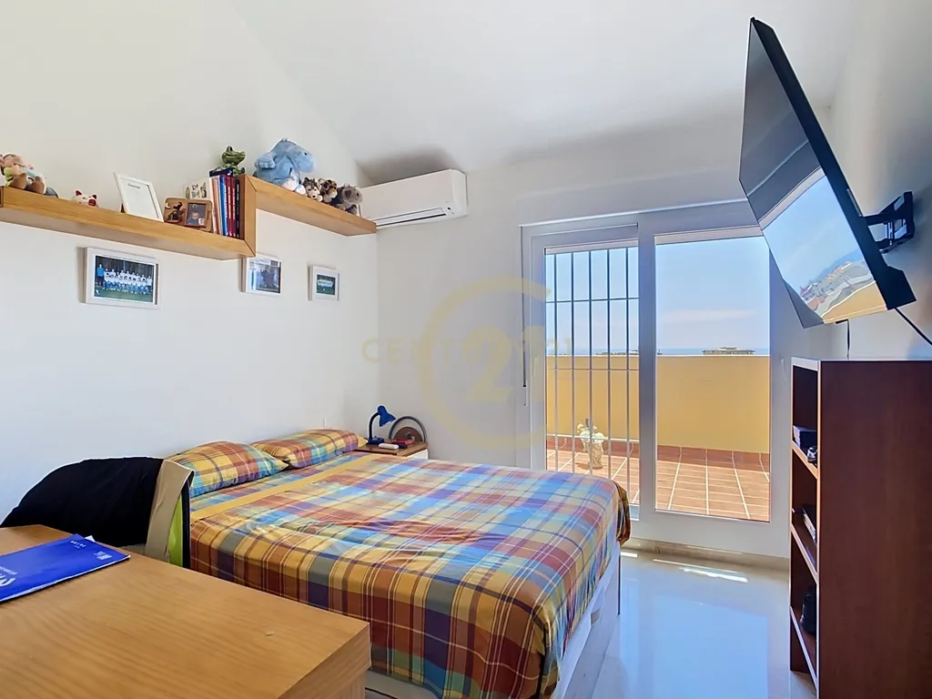Ático Dúplex con vistas panorámicas al mar en centro de Arroyo de la Miel, Benalmádena - Image 54