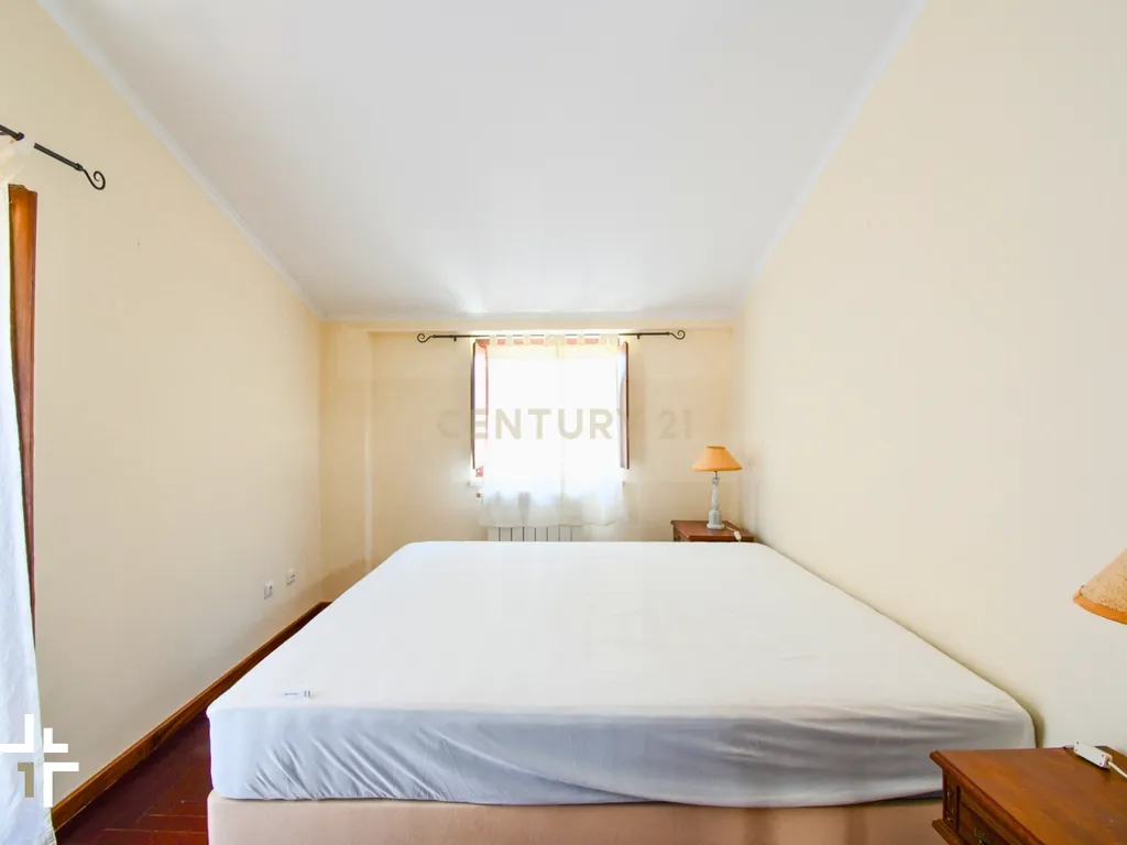 Moradia T2 com Jardim e Alpendres Exclusivos | São Pedro do Estoril - Image 26