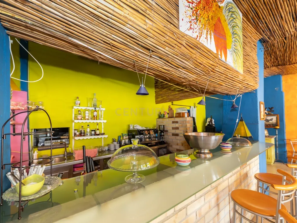 Restaurante "República dos Frangos" – Oportunidade Única em São João, Junto à Praia - Image 29