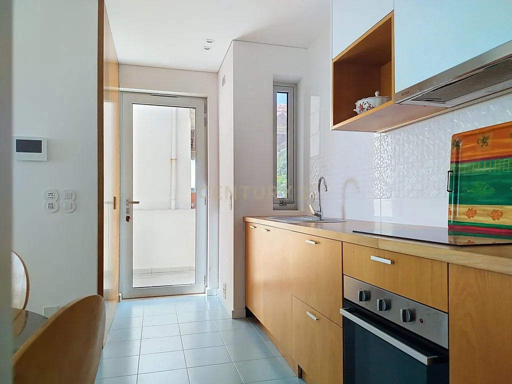 Apartamento com 2 quartos com vistas para o mar e excelente localização em Viana do Castelo - Image 10