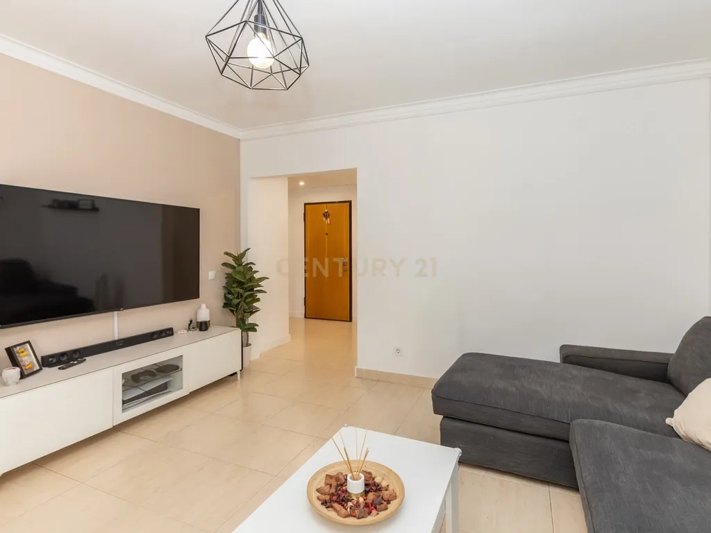 Apartamento T2, nos Fidalguinhos - Barreiro - Lavradio - Image 11