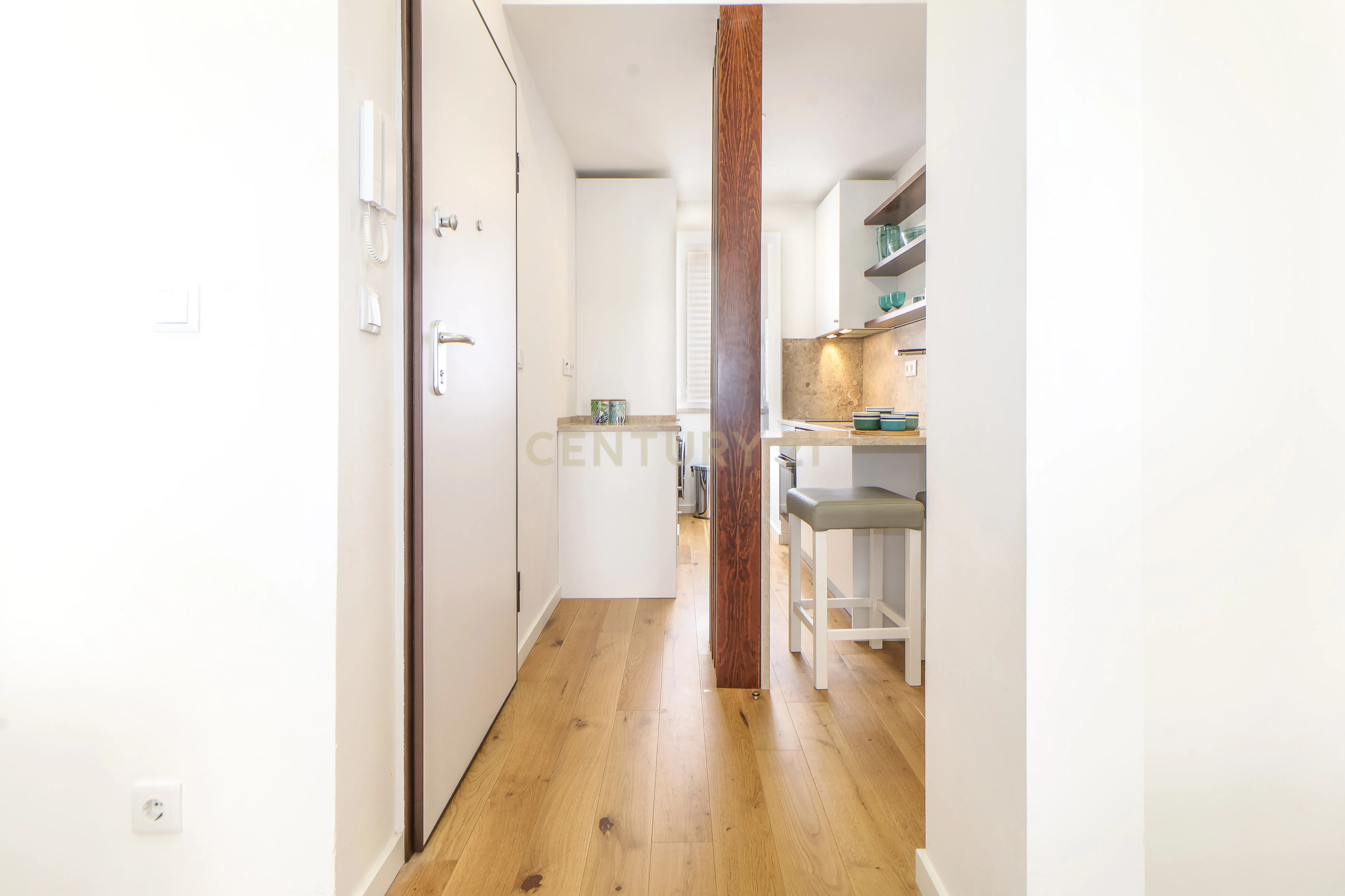Apartamento T1 mobilado e equipado nas Avenidas Novas, Lisboa - Image 7
