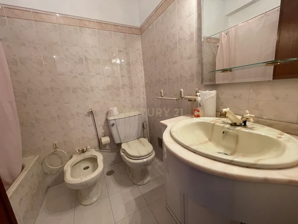 Apartamento T2 na Quinta do Conde - Image 6