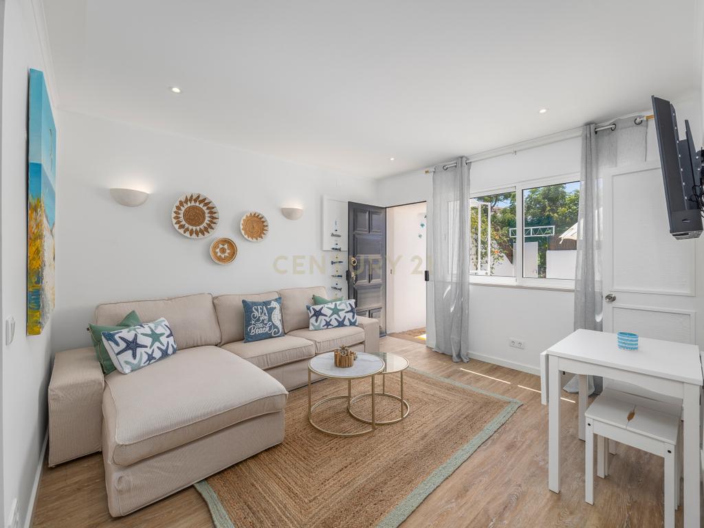 Apartamento Renovado T1 em Quarteira, Loulé - Oportunidade Única! - Image 8