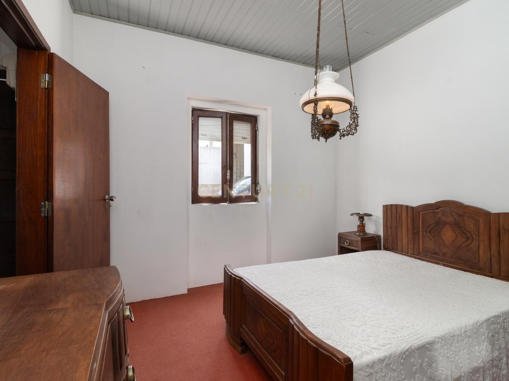 Moradia T3 com Jardim e Garagem em Santarém, Abrantes - Image 31