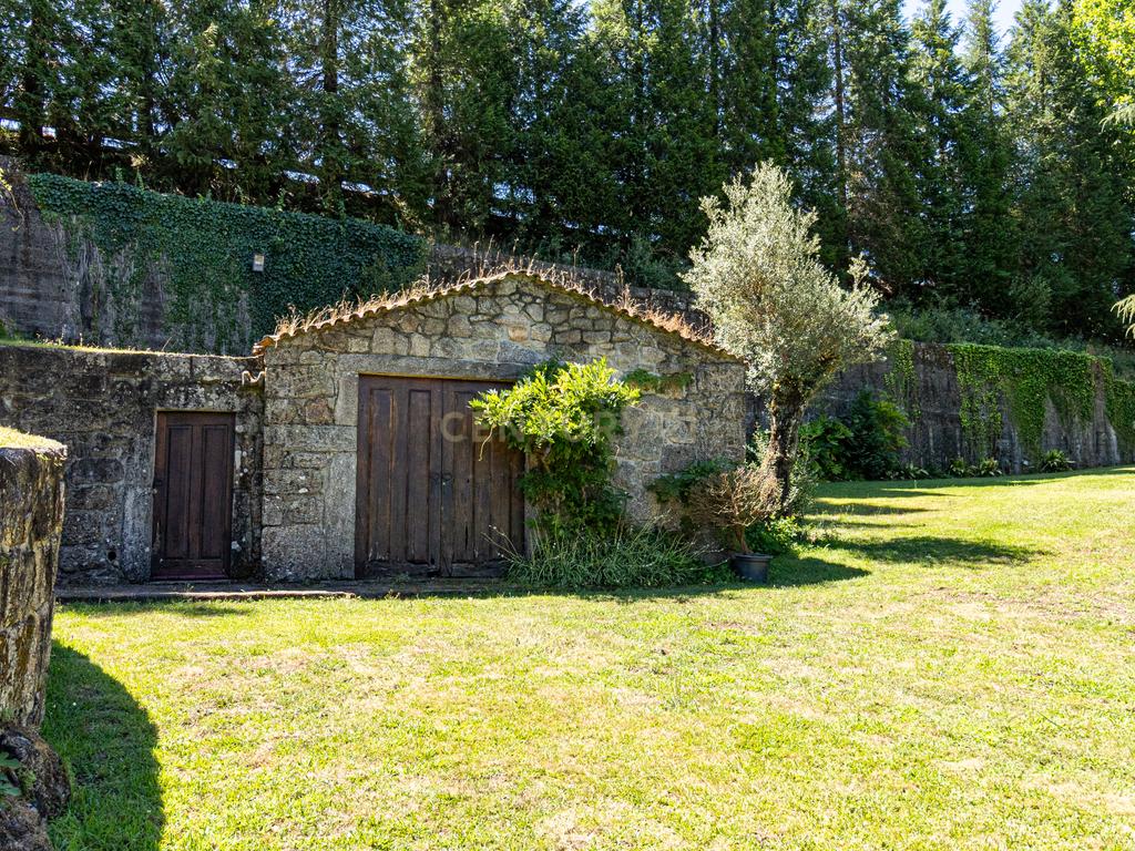 Casa das Azenhas – Charme e Exclusividade à Beira do Rio Cávado - Image 41