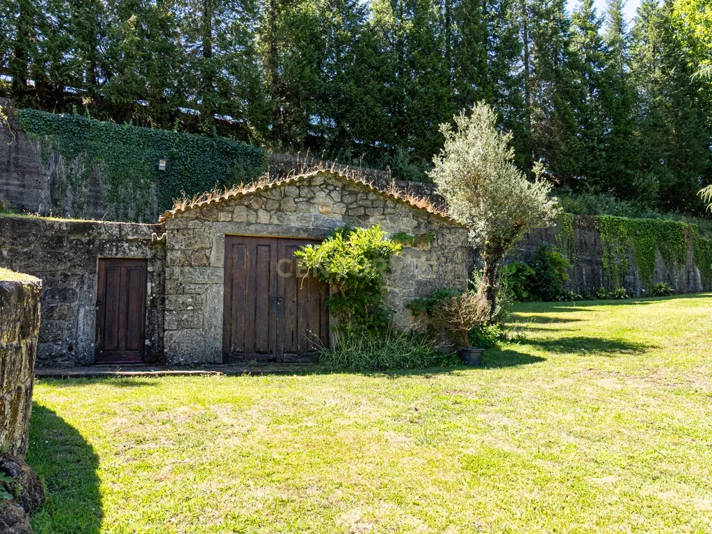 Casa das Azenhas – Charme e Exclusividade à Beira do Rio Cávado - Image 41