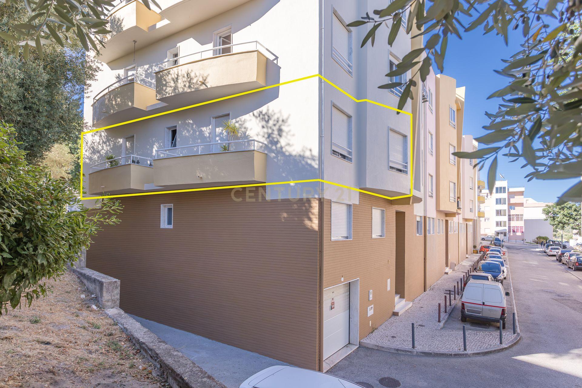 Apartamento T2 à venda em Alverca do Ribatejo e Sobralinho, Vila Franca de Xira — foto 2