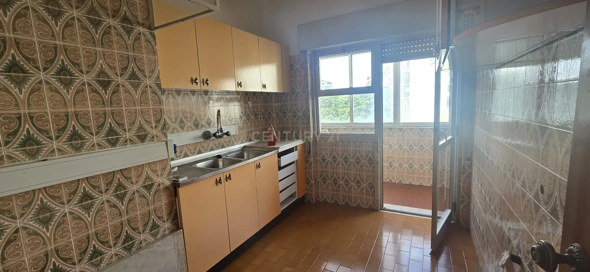 Fotografia 8 de Apartamento T2+1 com Vista Panorâmica em Rio de Mouro, Sintra