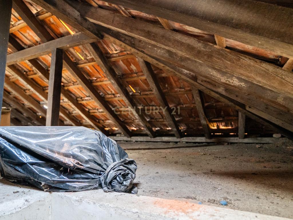 Moradia T3 – Caselas - Restelo - Image 9
